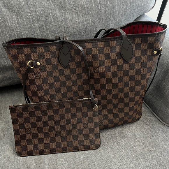 Louis Vuitton Neverfull - Picture 1 of 10